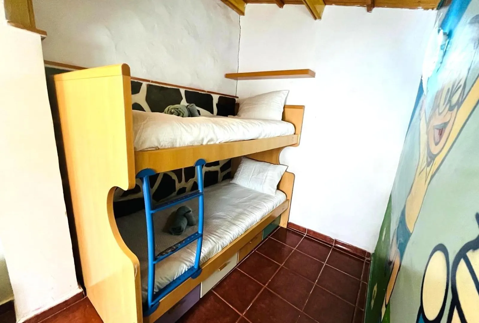 Peaceful And Private Chalet With Terrace Arona